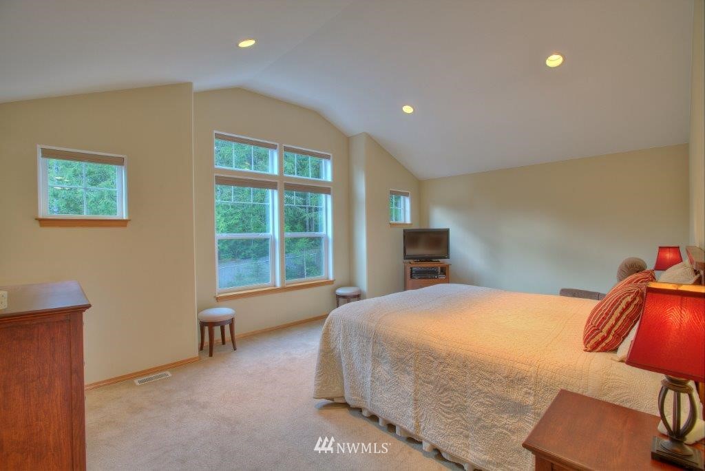 15430 Northwest Hite Center Road Seabeck, WA 98380 - Photo 9 of 15 Gallery Image 9
