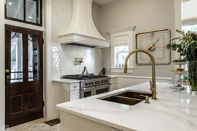 $3,500,000 | 1504 North Park Avenue, Indianapolis, IN 46202