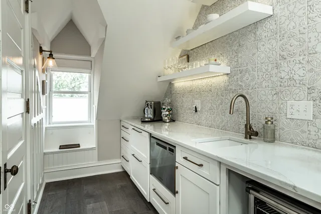 $3,500,000 | 1504 North Park Avenue, Indianapolis, IN 46202