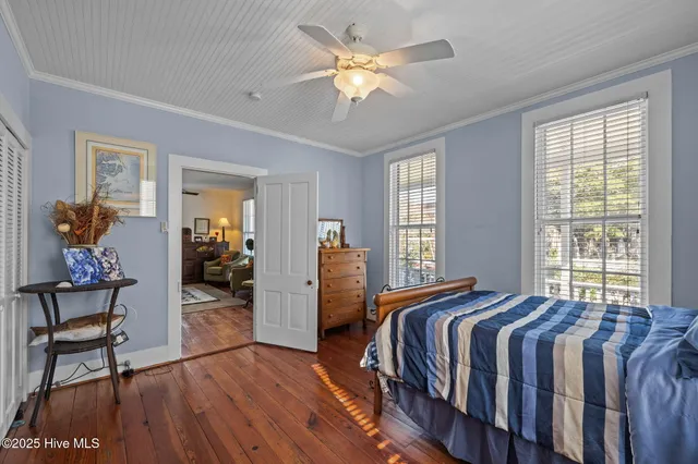 $999,900 | 412 Ann Street, Beaufort, NC 28516