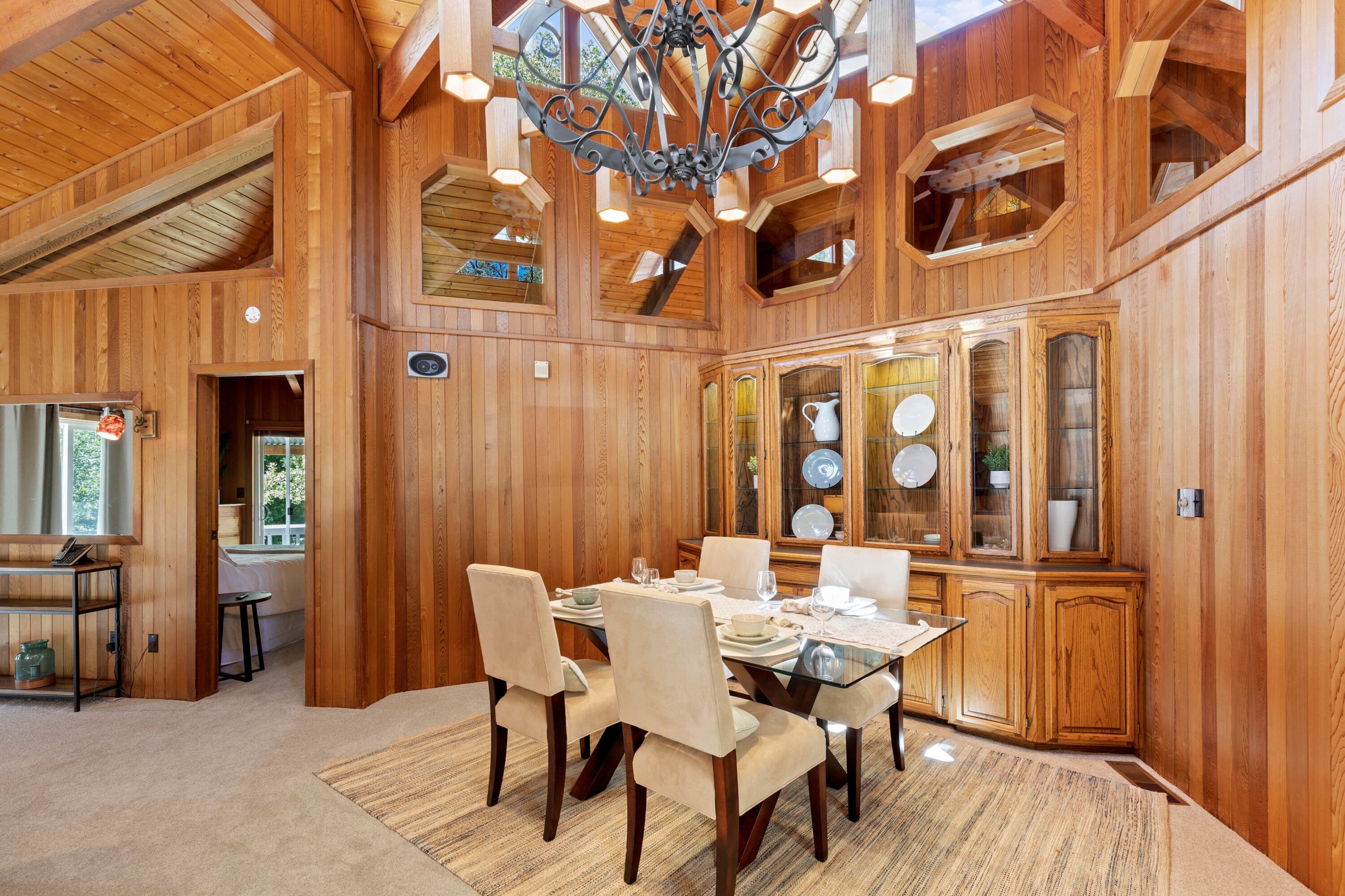 1211 Upper Powell Creek Road Williams, OR 97544 - Photo 9 of 43 Dining Room