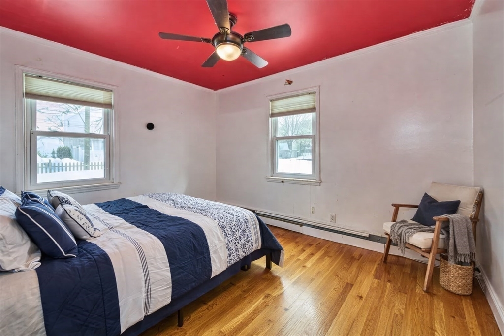 26 Shute Path Newton, MA 02459 - Photo 6 of 11