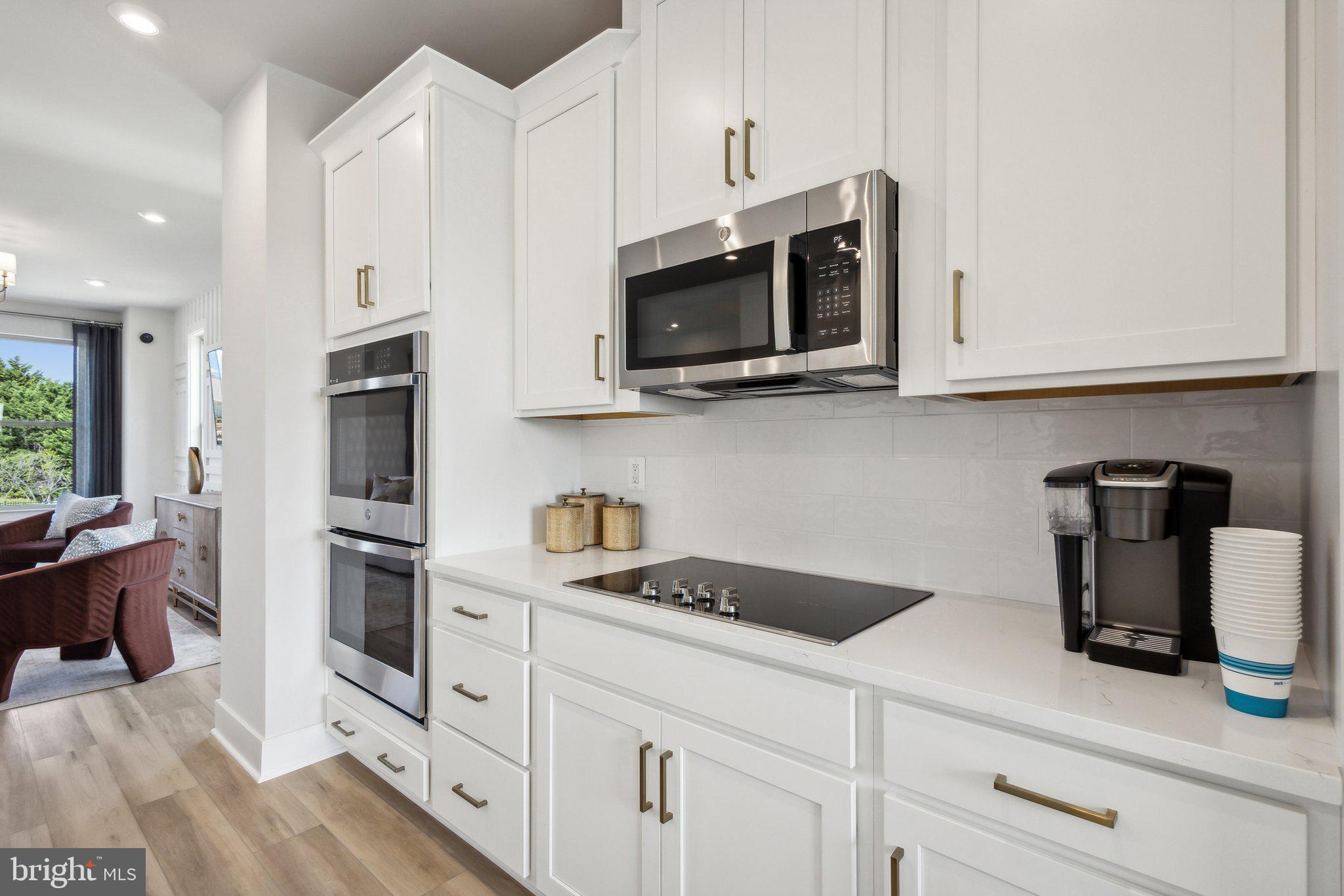 13170 Arches Road Herndon, VA 20170 - Photo 7 of 37