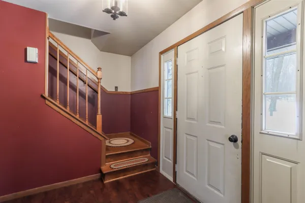 $399,000 | E2315 Woodridge Drive, Waupaca, WI 54981