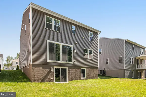 $520,999 | 7110 Braxton Court, Ruther Glen, VA 22546
