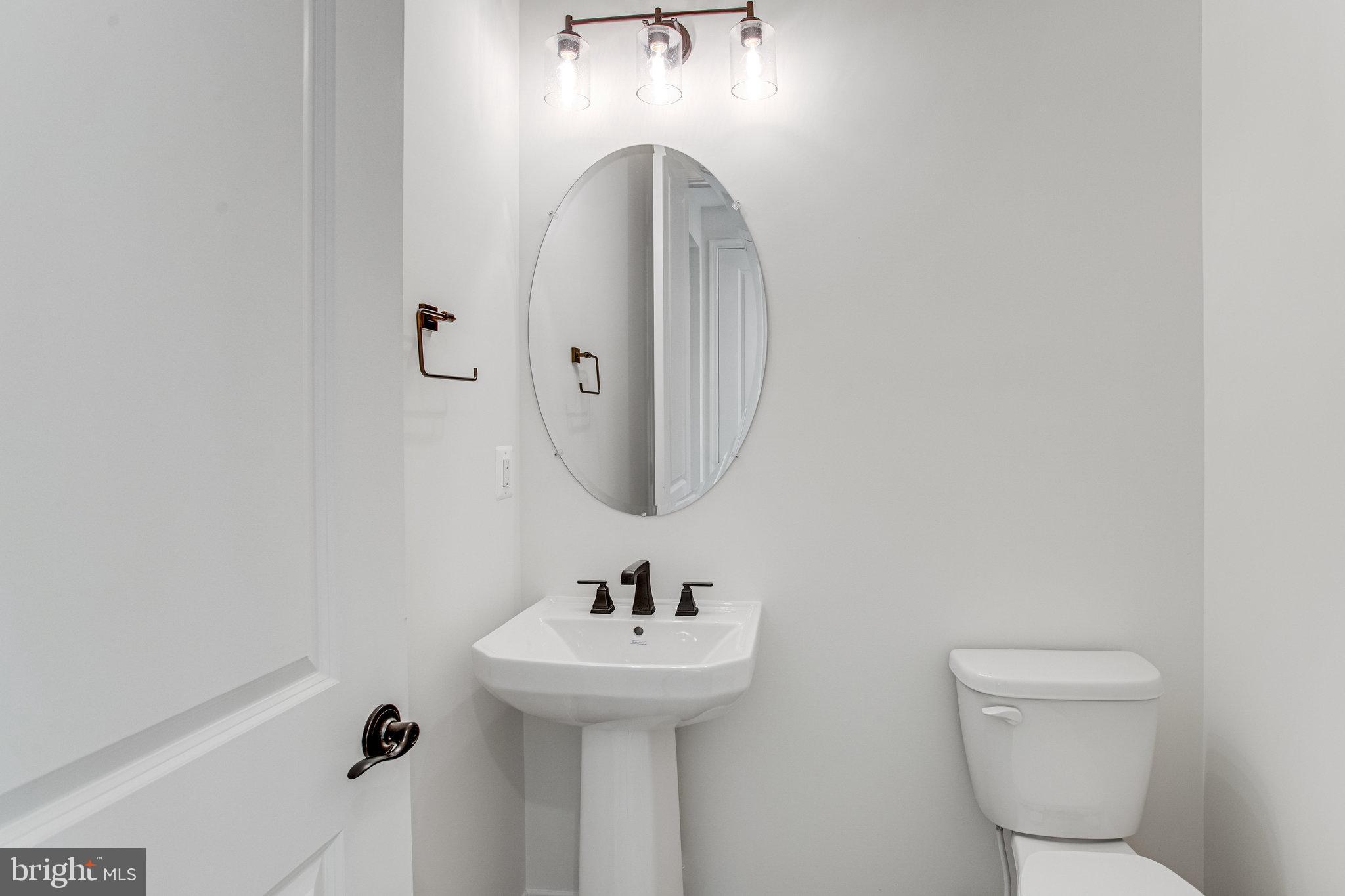 7110 Braxton Court Ruther Glen, VA 22546 - Photo 8 of 48