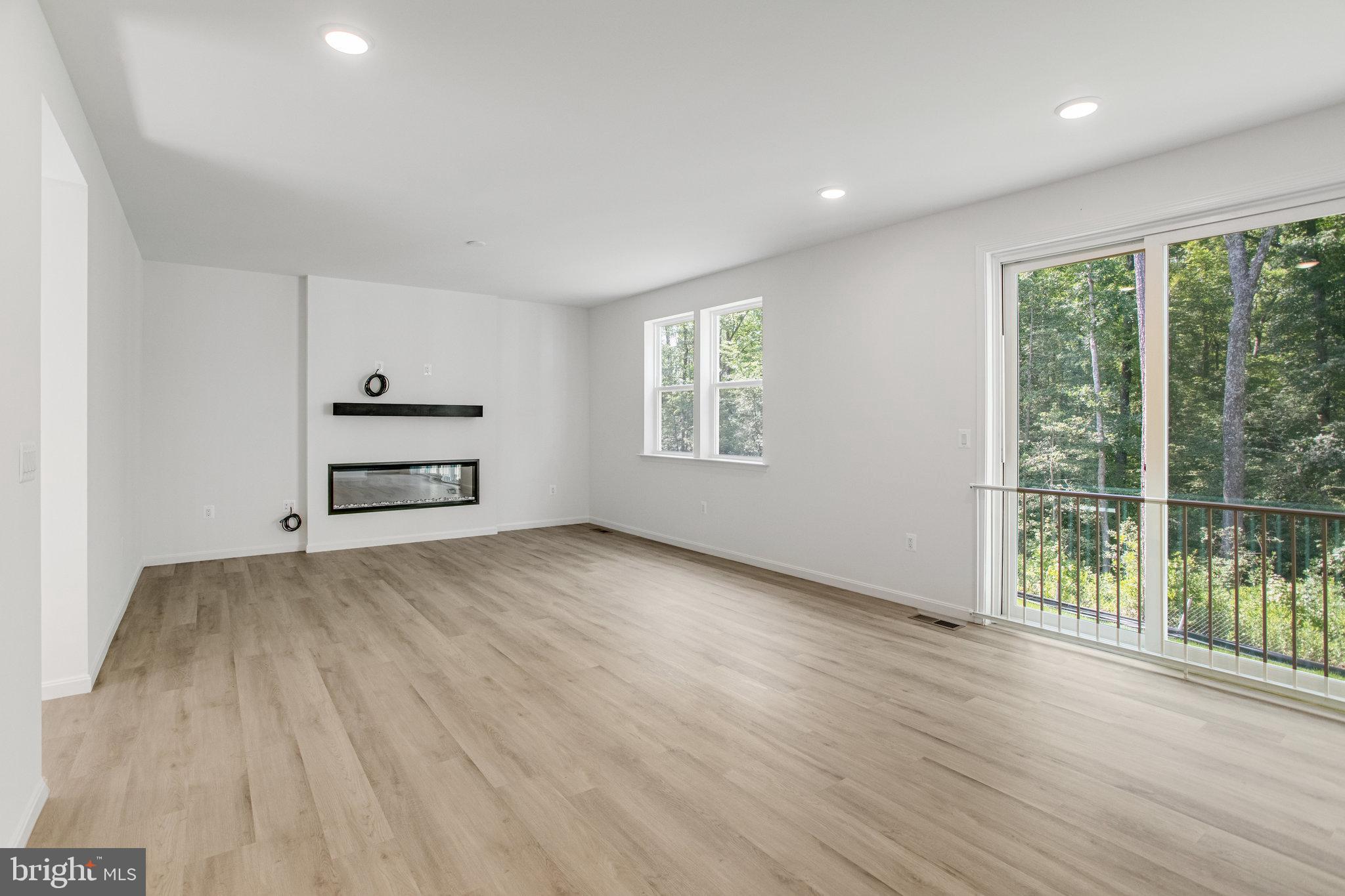 7110 Braxton Court Ruther Glen, VA 22546 - Photo 9 of 48