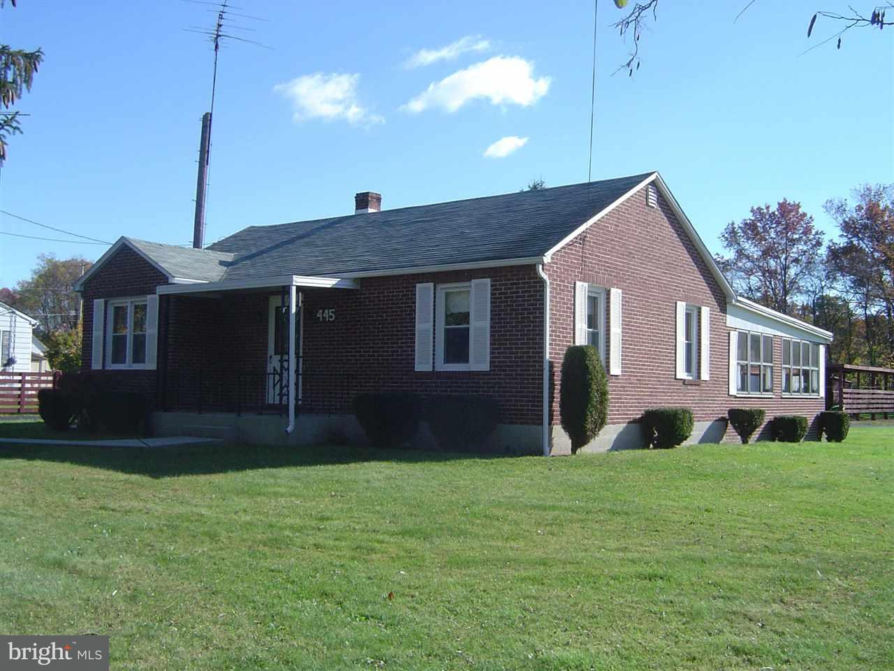 445 Hunterstown Road Gettysburg, PA 17325 - Photo 4 of 21
