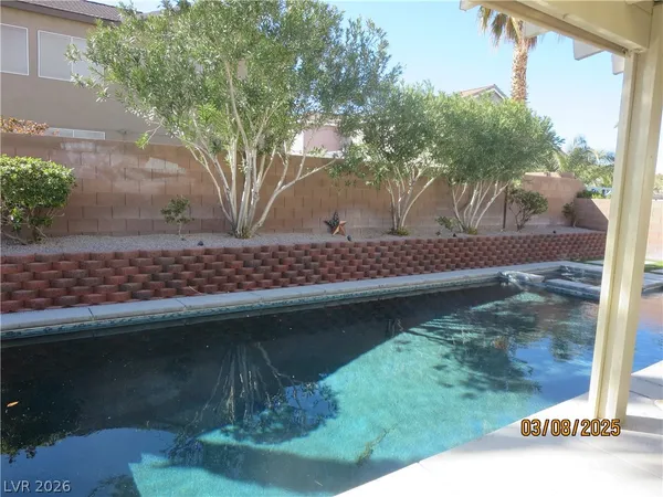 $3,900 | 499 Holly Hunt Street, Henderson, NV 89052