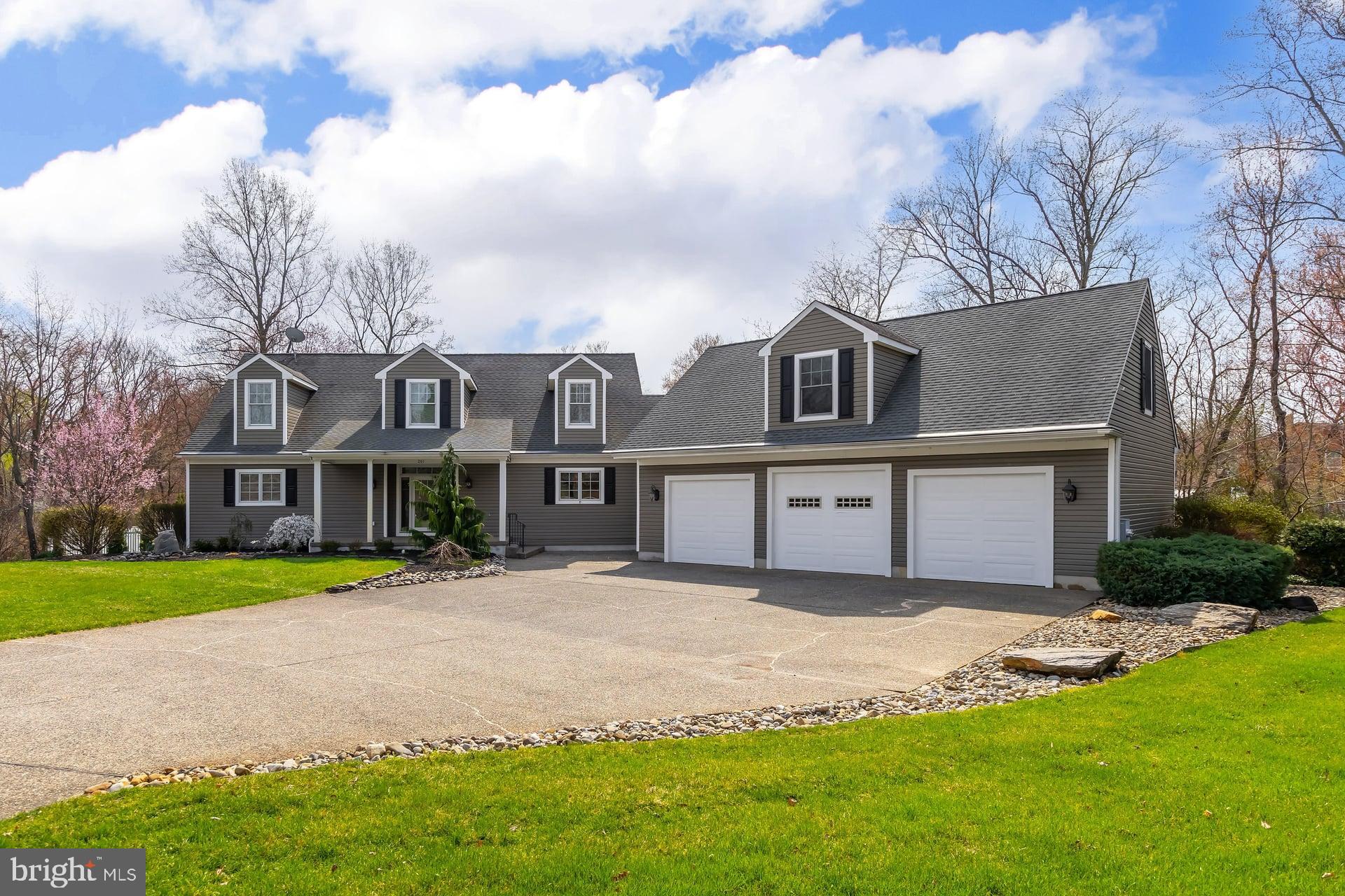 261 Back Creek Road Swedesboro, NJ 08085 - Photo 2 of 24 Front
