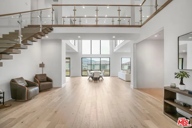 $3,299,000 | 20150 Galway Lane, Porter Ranch, CA 91326