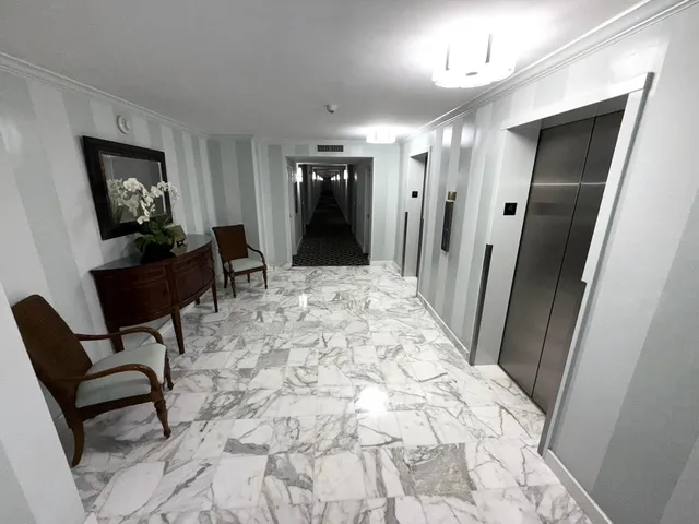 $4,000 | 2860 South Ocean Boulevard, Unit 415, Palm Beach, FL 33480