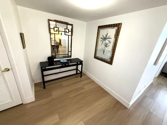 $4,000 | 2860 South Ocean Boulevard, Unit 415, Palm Beach, FL 33480