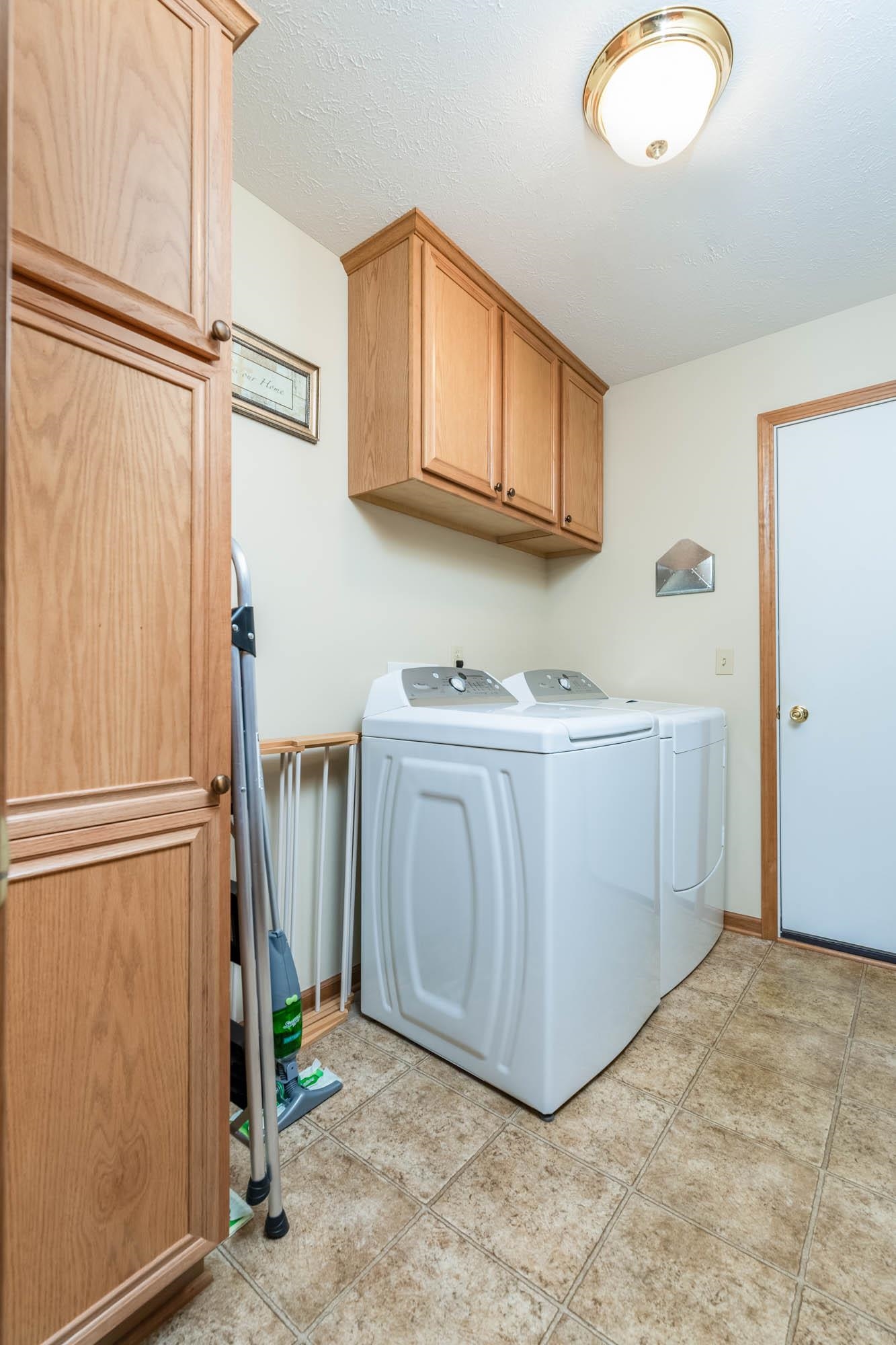 2021 Sawyer Road Belvidere, IL 61008 - Photo 13 of 29 Gallery Image 13