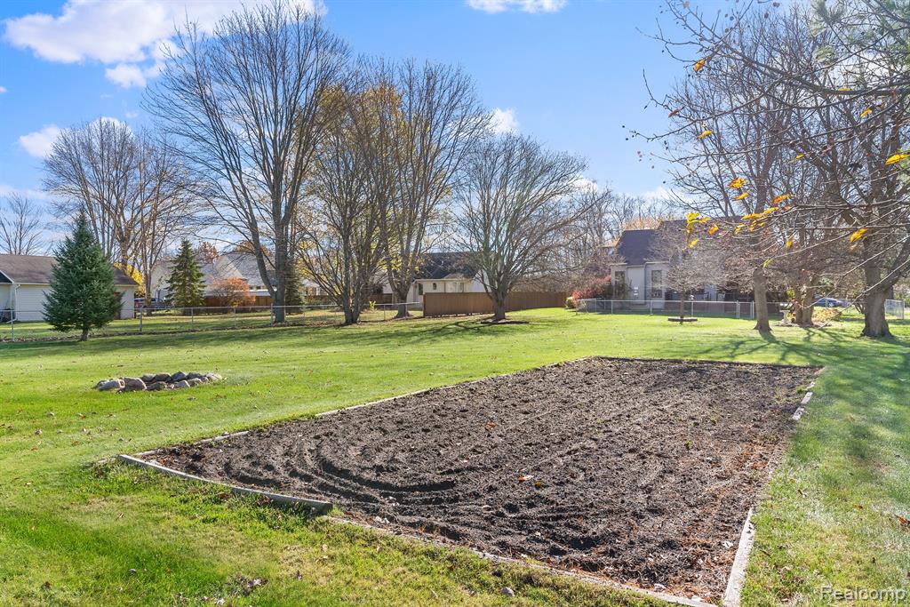 6310 West Farrand Road Clio, MI 48420 - Photo 48 of 54