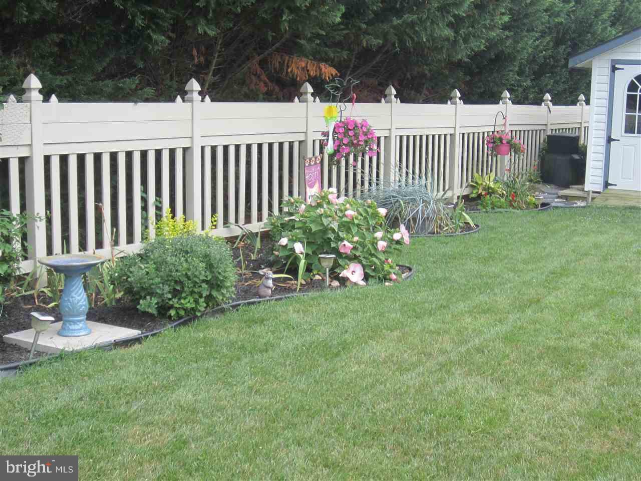 2985 Raintree Road York, PA 17404 - Photo 9 of 19 Gallery Image 9