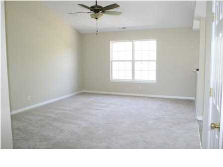 9736 Clippinger Road Evansville, IN 47725 - Photo 7 of 18 Gallery Image 7