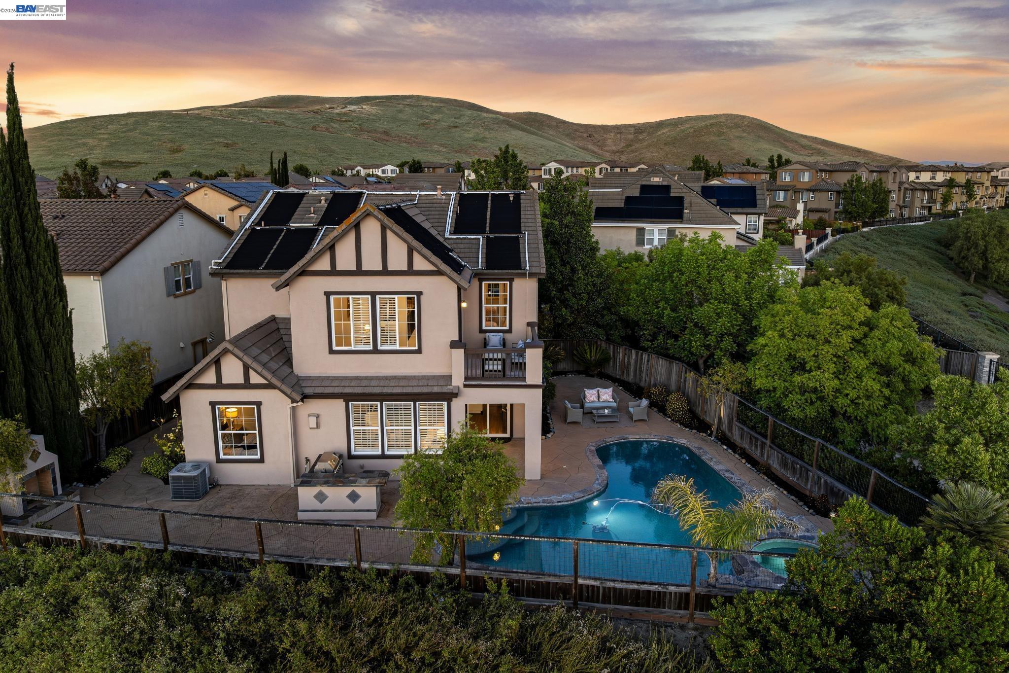 122 Paddington Court San Ramon, CA 94582 - Photo 1 of 53