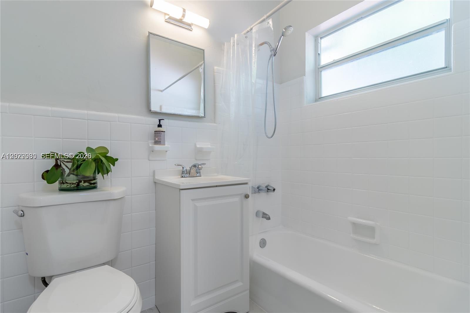 424 Northeast 64th Street, Unit 2 Miami, FL 33138 - Photo 8 of 12