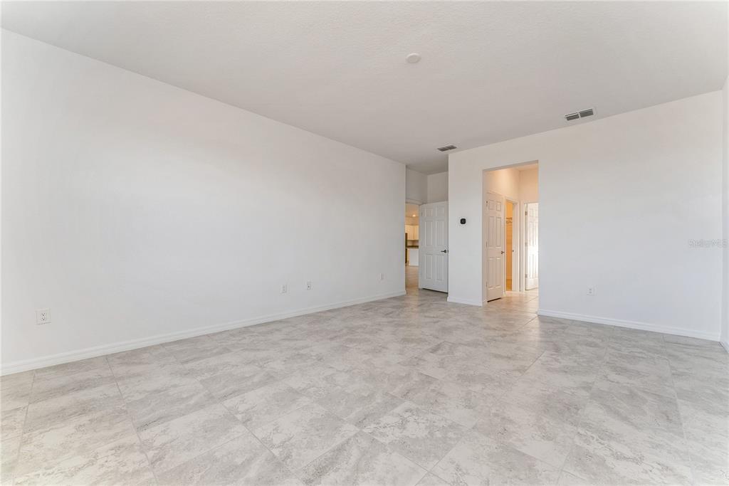 7405 Southwest 61st Street Ocala, FL 34474 - Photo 19 of 46 a view of an empty room