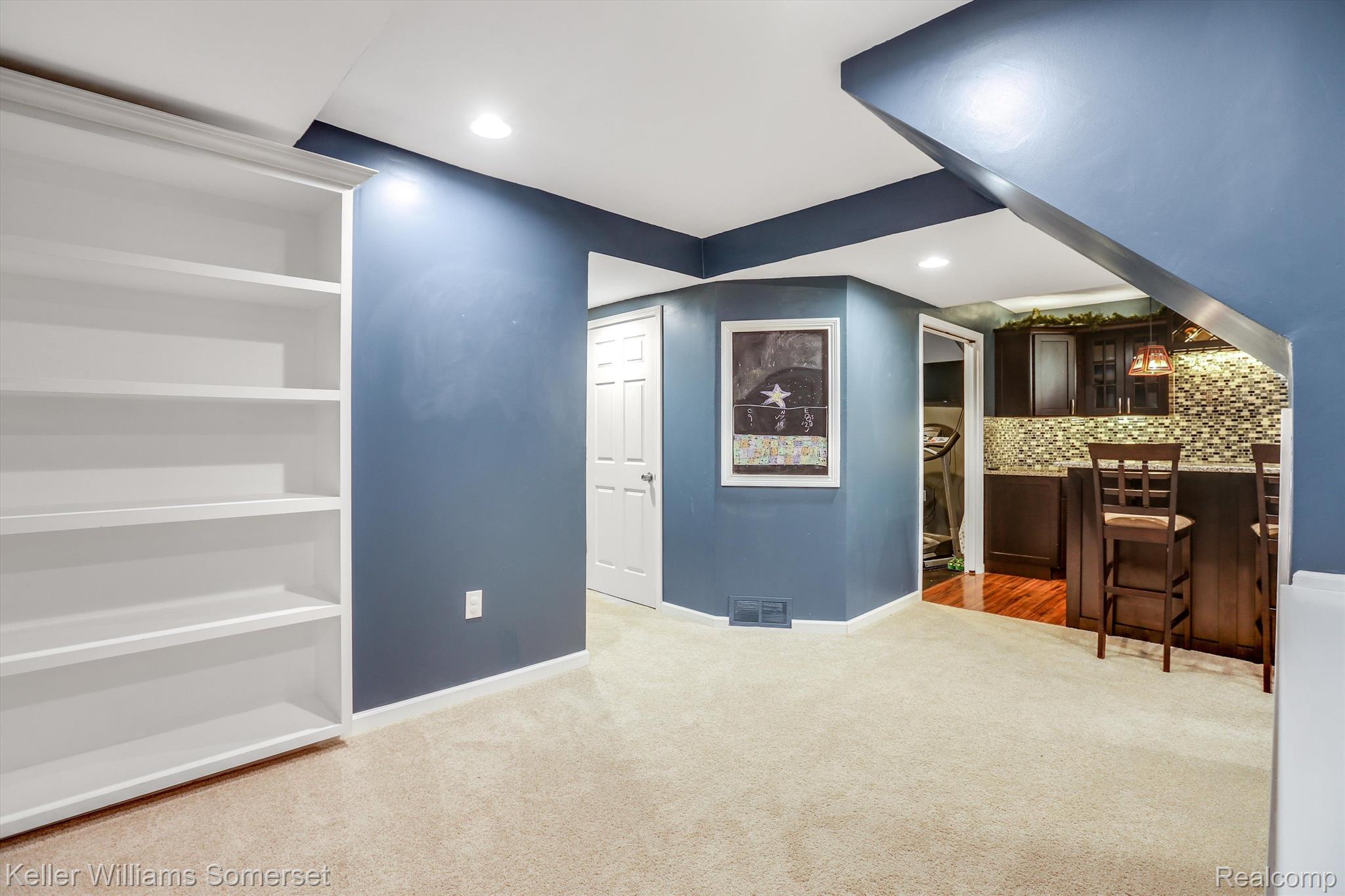 6621 Old Haggerty Road Canton, MI 48187 - Photo 38 of 56 Gallery Image 38