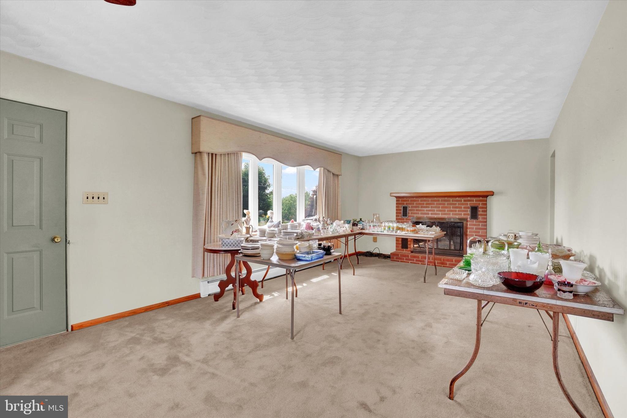 15900 Sawmill Road New Freedom, PA 17349 - Photo 3 of 25