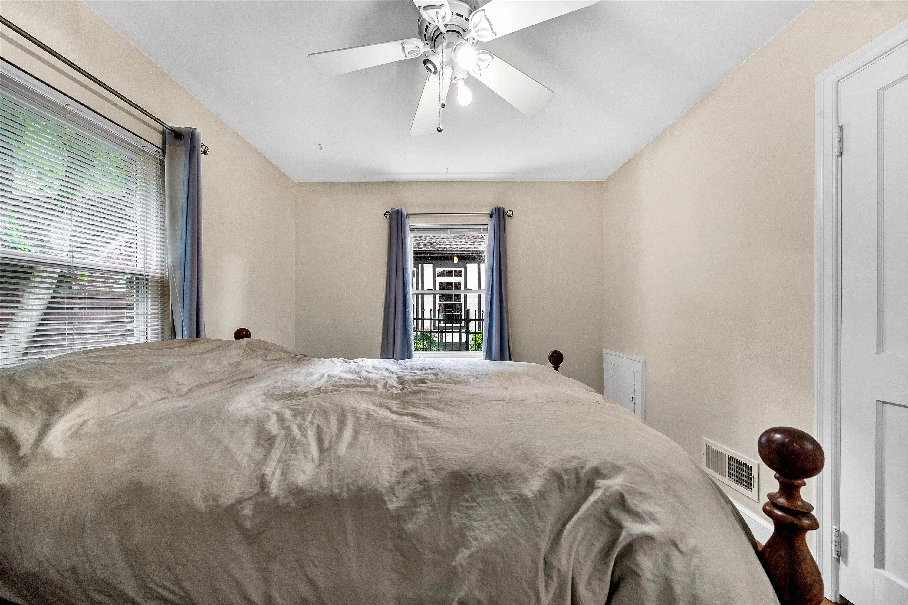 2018 York Road Southwest Roanoke, VA 24015 - Photo 16 of 31 Back Bedroom-2_2018_York