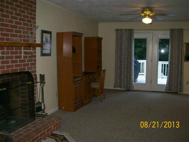 3616 Rte 3004 Roanoke, VA 24012 - Photo 15 of 35 100_3689