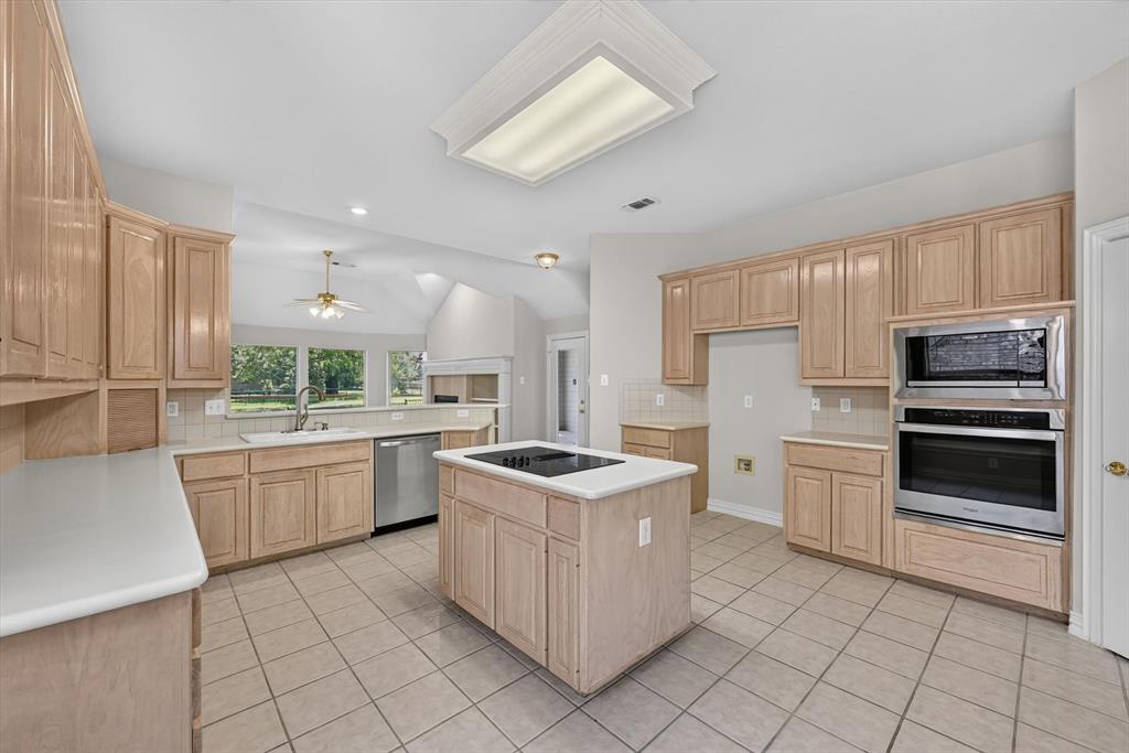 2937 Sunset Ridge McKinney, TX 75072 - Photo 18 of 38 Gallery Image 18