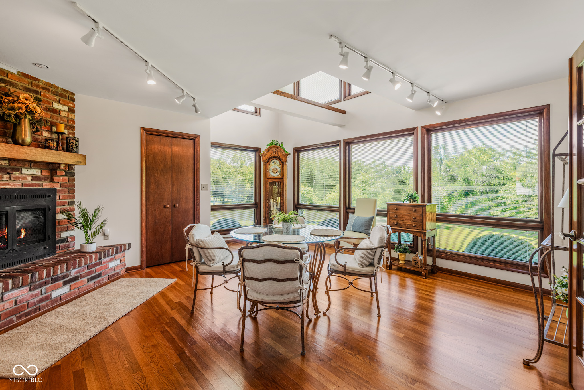 7221 South Sprague Road Columbus, IN 47201 - Photo 23 of 51