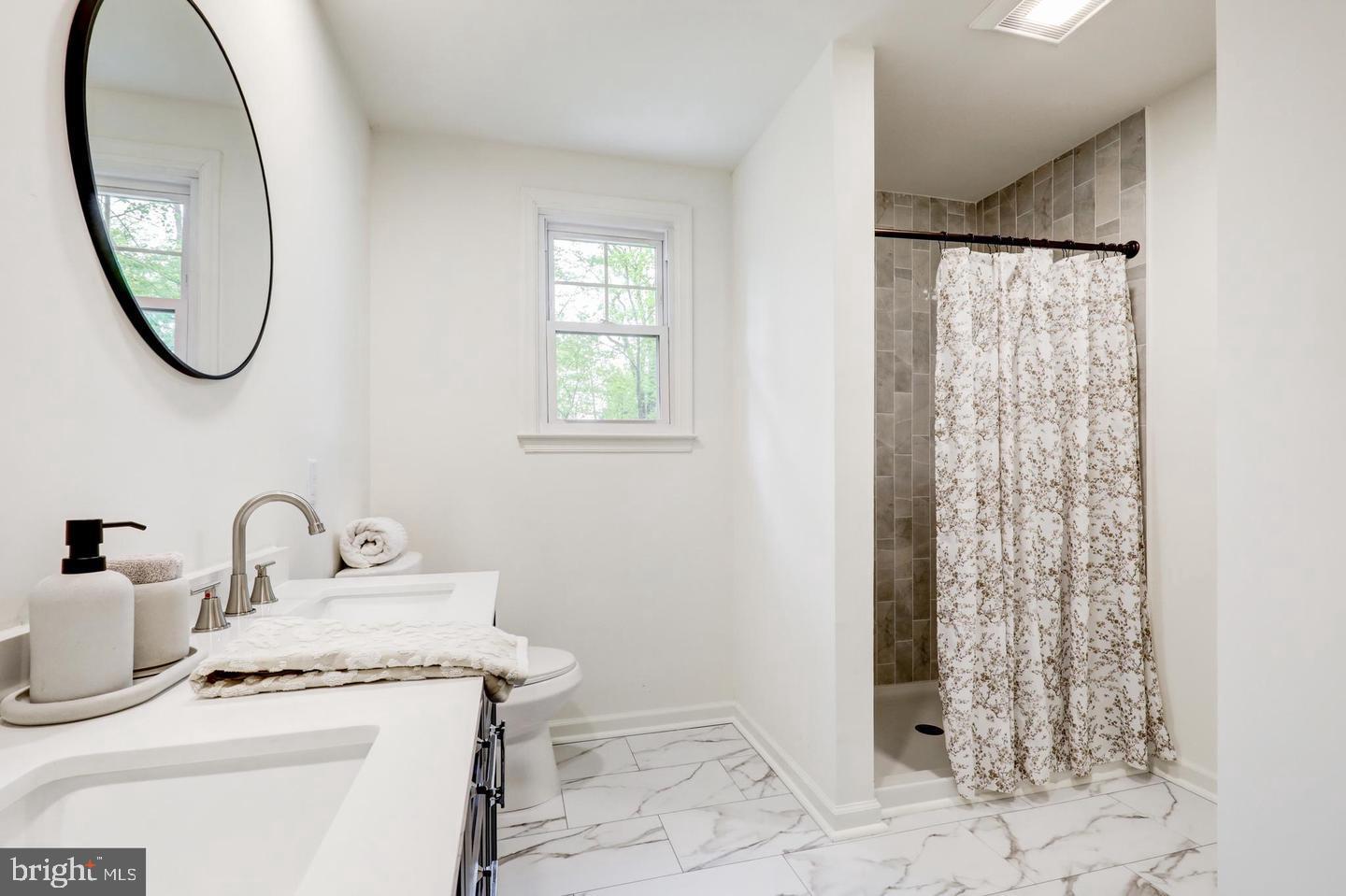 4928 Edgewood Road Doylestown, PA 18902 - Photo 37 of 51 Gallery Image 37