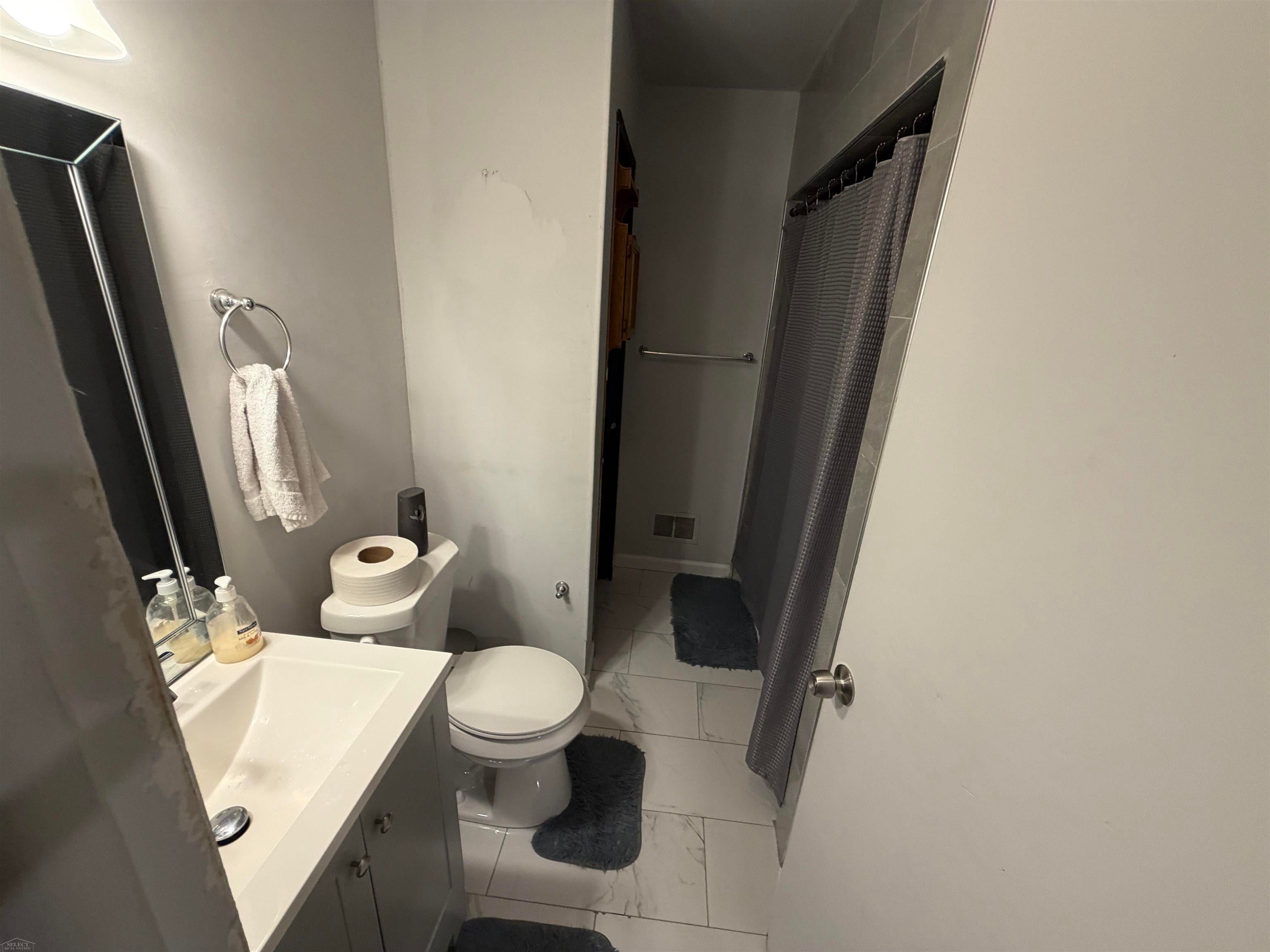 3626 Farnum Inkster, MI 48141 - Photo 14 of 23 Gallery Image 14