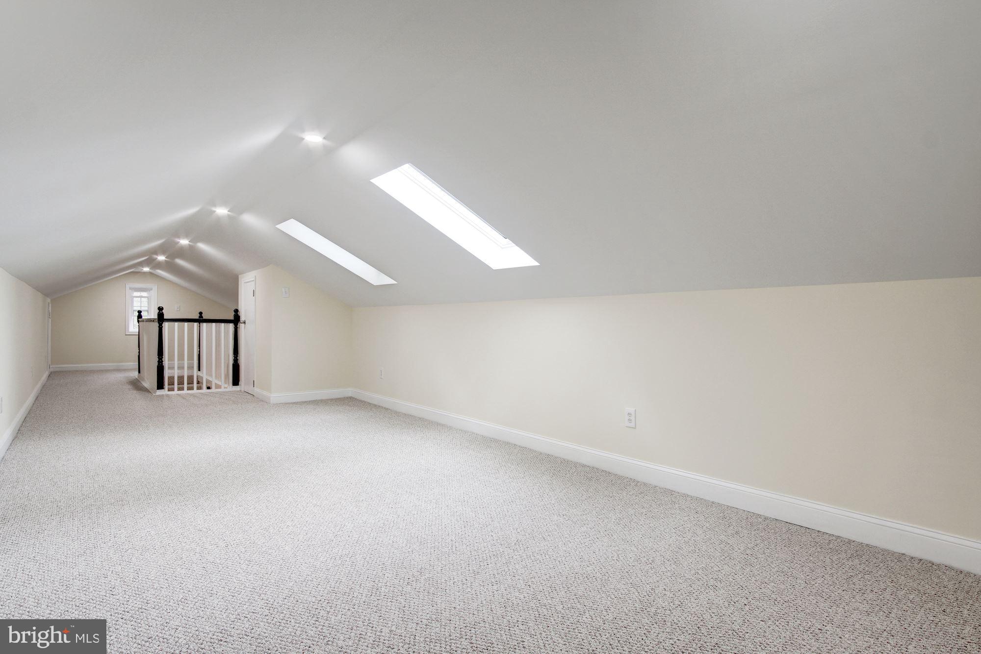 10204 Capitol View Avenue Silver Spring, MD 20910 - Photo 15 of 19 Gallery Image 15