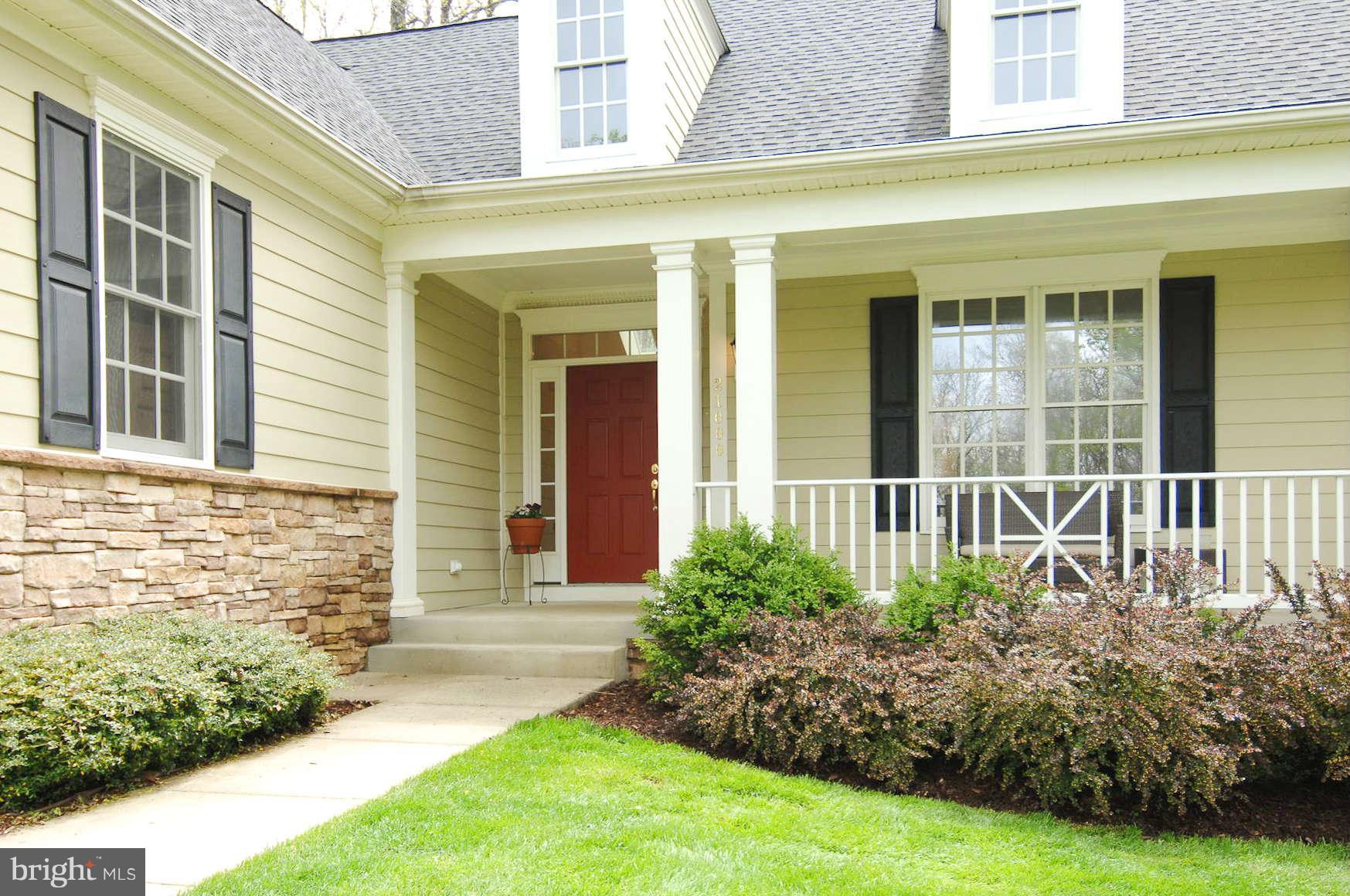 21000 Blue Ridge Mountain Road Paris, VA 20130 - Photo 3 of 21 Exterior (Front)