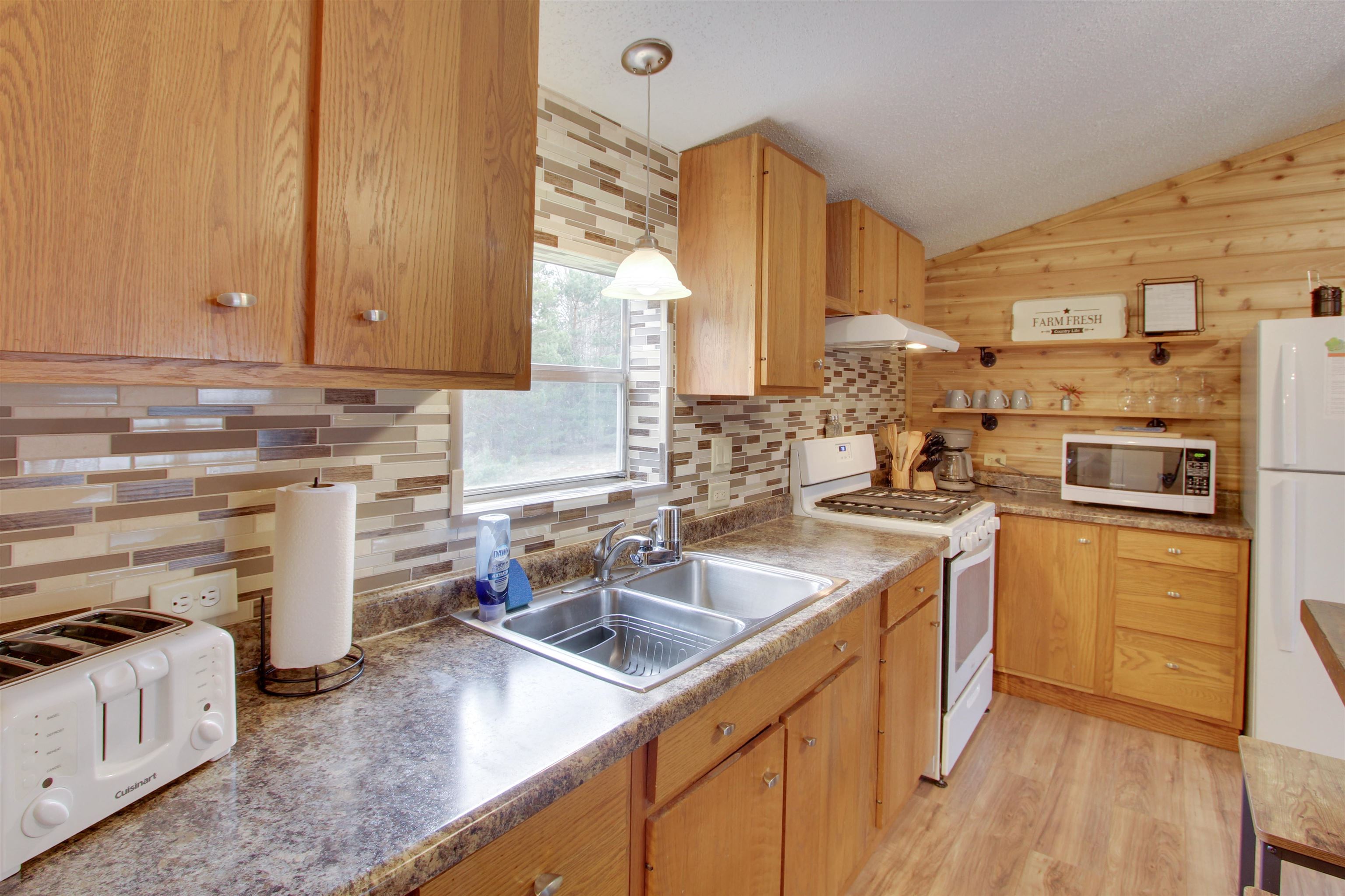 8786 Cedar Run Road Traverse City, MI 49684 - Photo 15 of 41