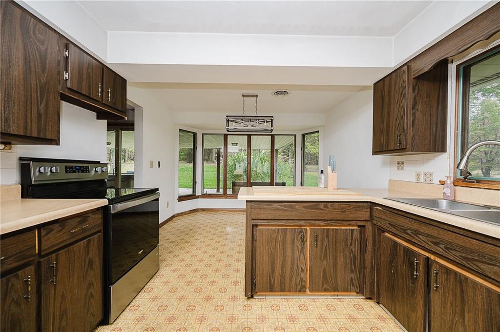 148 Red Mill Road Belsano, PA 15922 - Photo 6 of 24 Gallery Image 6