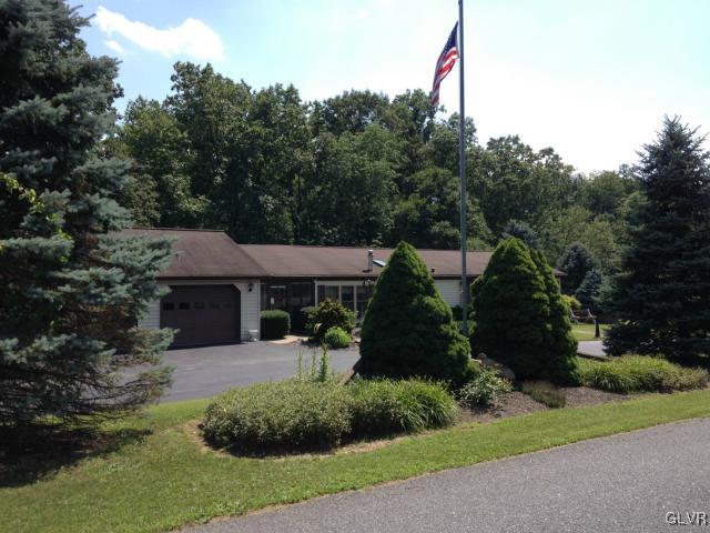 3123 East Walker Road Bath, PA 18014 - Photo 3 of 22 Gallery Image 3