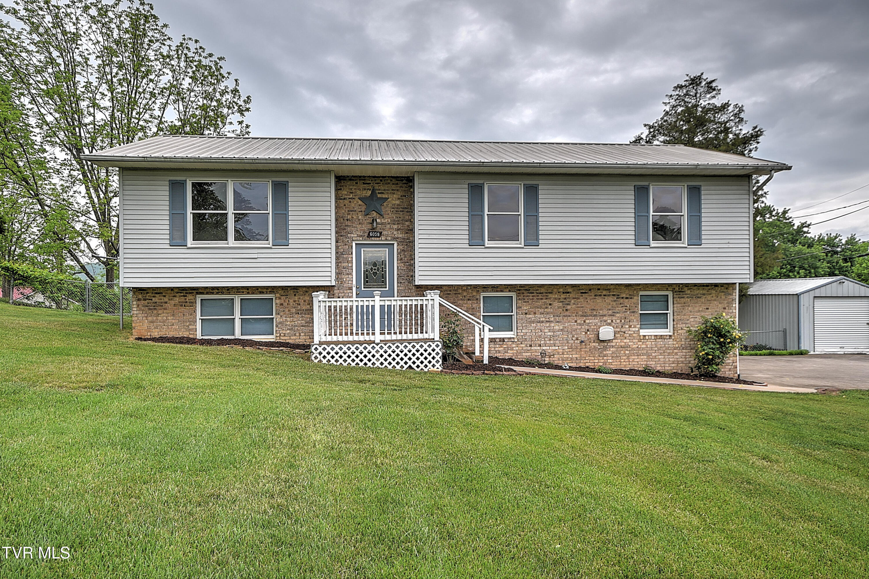 6059 Carters Valley Road Church Hill, TN 37642 - Photo 3 of 36 6059 Carters Way JS-5
