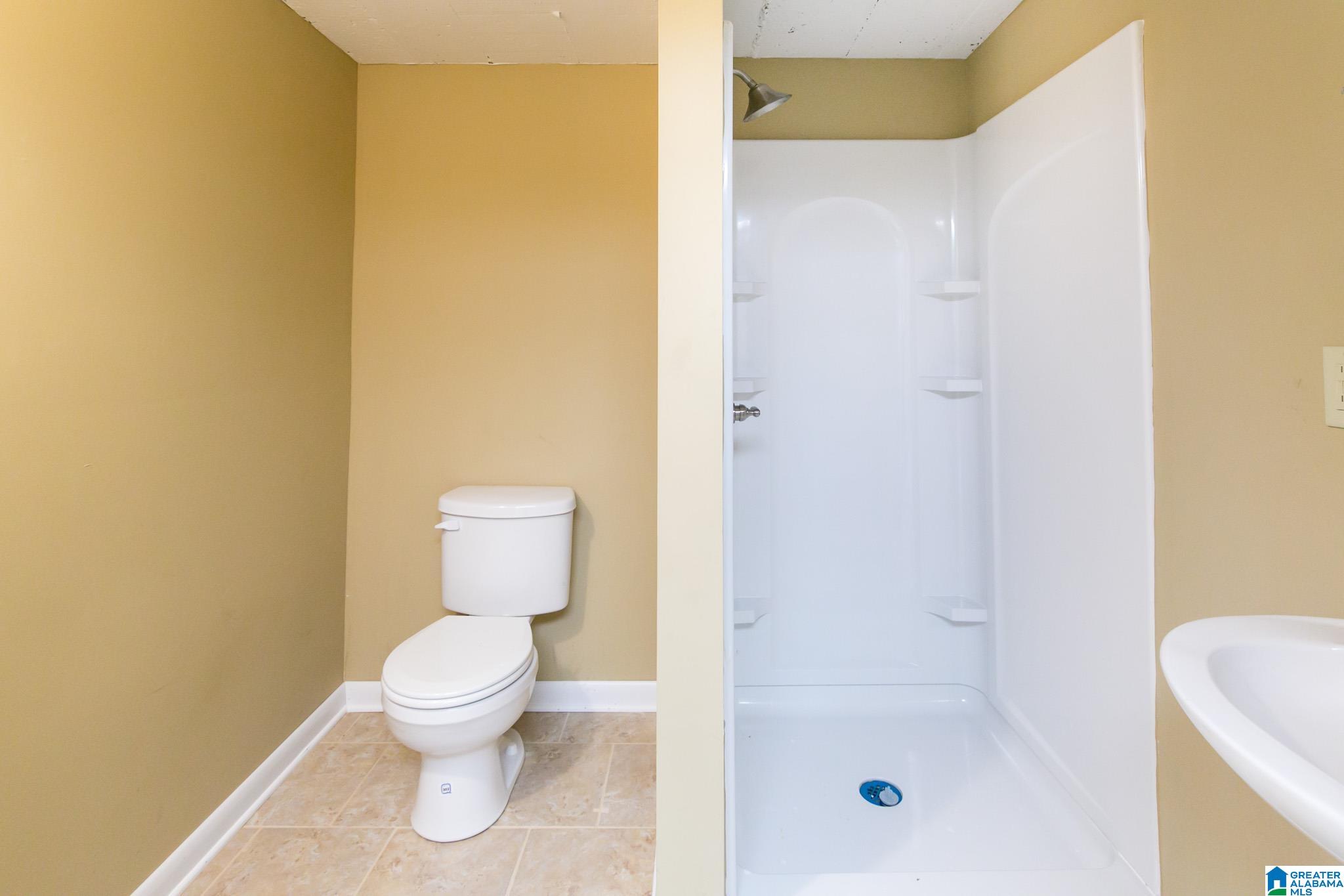 2412 5th Street Northwest Birmingham, AL 35215 - Photo 35 of 36