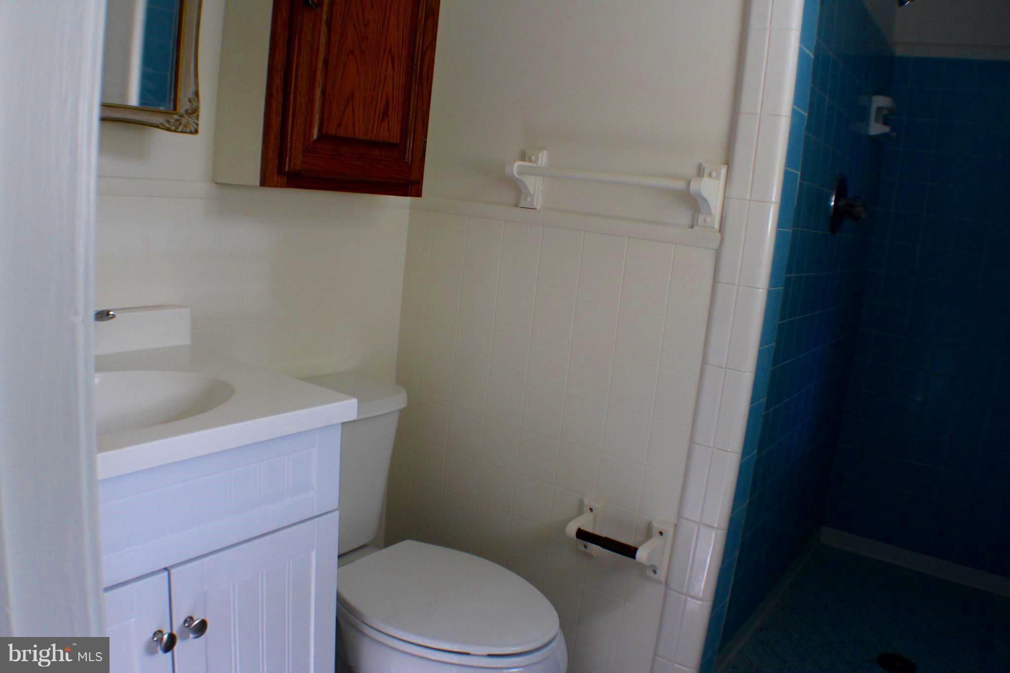 43335 Johnson Road Hollywood, MD 20636 - Photo 12 of 26 Bath