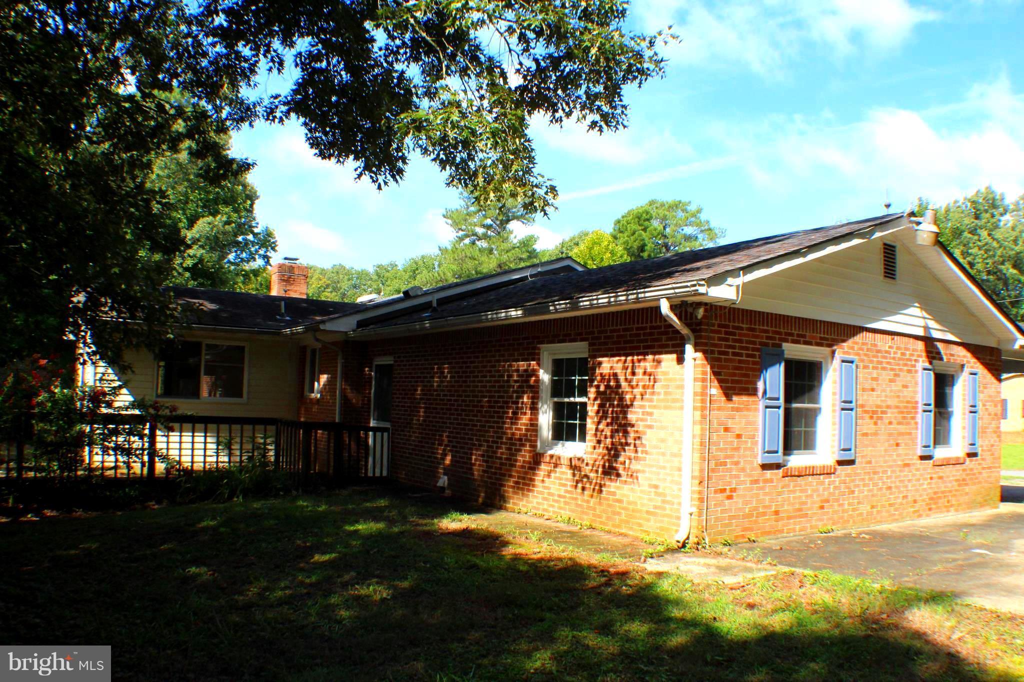 43335 Johnson Road Hollywood, MD 20636 - Photo 16 of 26 Exterior (Rear)