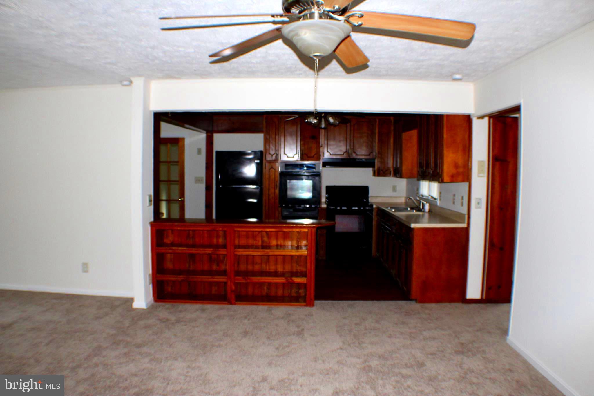 43335 Johnson Road Hollywood, MD 20636 - Photo 6 of 26 Kitchen