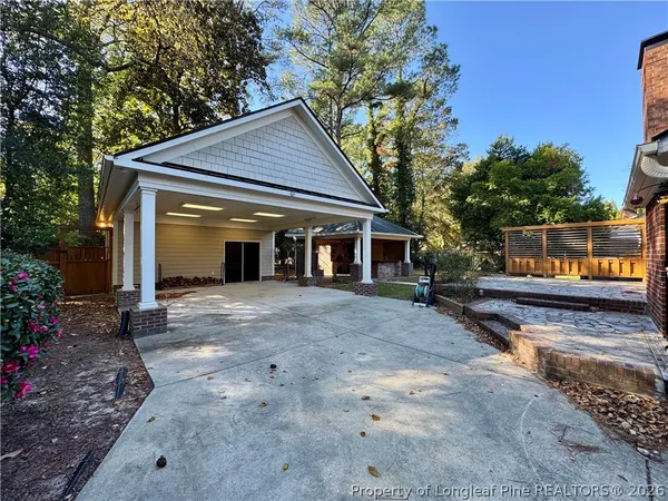 $2,350 | 2723 Huntington Road, Fayetteville, NC 28303