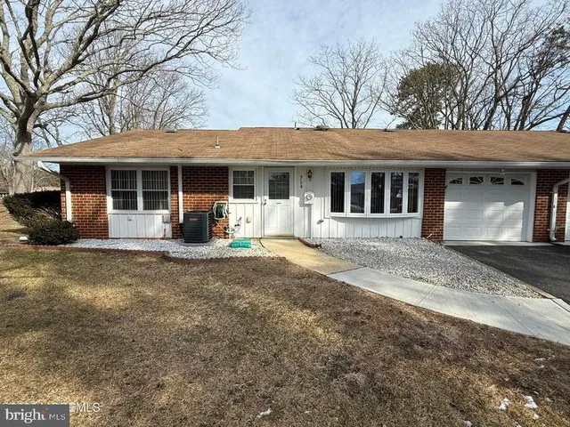 $324,999 | 912A Dumbarton Drive, Lakewood, NJ 08701