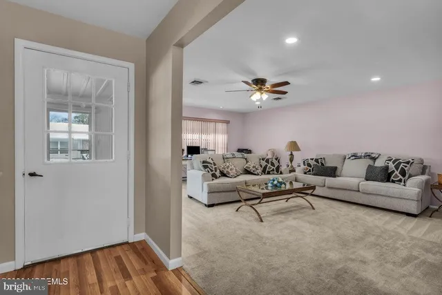 $324,999 | 912A Dumbarton Drive, Lakewood, NJ 08701