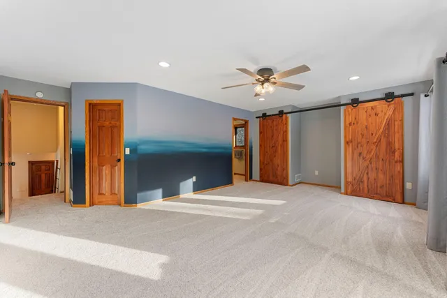 $489,000 | 6418 25th Street North, Oakdale, MN 55128