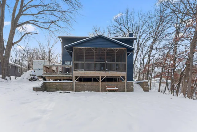 $489,000 | 6418 25th Street North, Oakdale, MN 55128