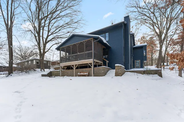 $489,000 | 6418 25th Street North, Oakdale, MN 55128