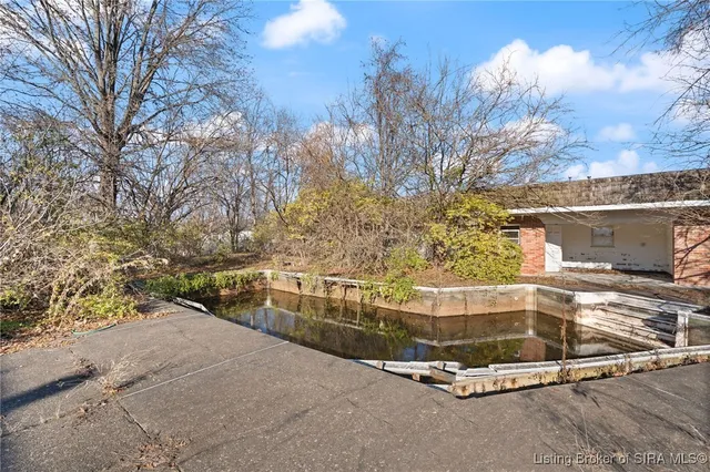 $450,000 | 6810 Appleleaf Lane, Sellersburg, IN 47172