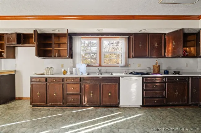 $450,000 | 6810 Appleleaf Lane, Sellersburg, IN 47172